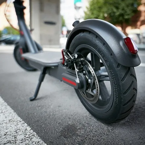 SCOOTER-TRACKERS